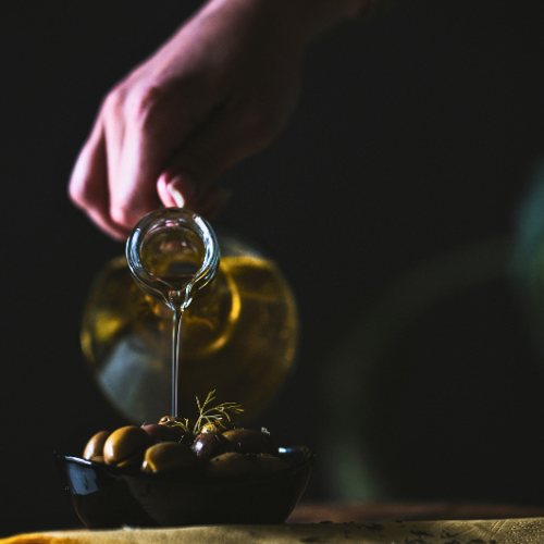 ¿ QUÉ AROMA Y SABOR SENTIR EN UN ACEITE DE OLIVA VIRGEN EXTRA?